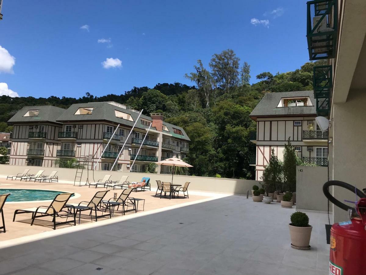 Tugurio Serrano Petrópolis エクステリア 写真